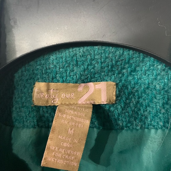 Coat - Picture 3 of 3